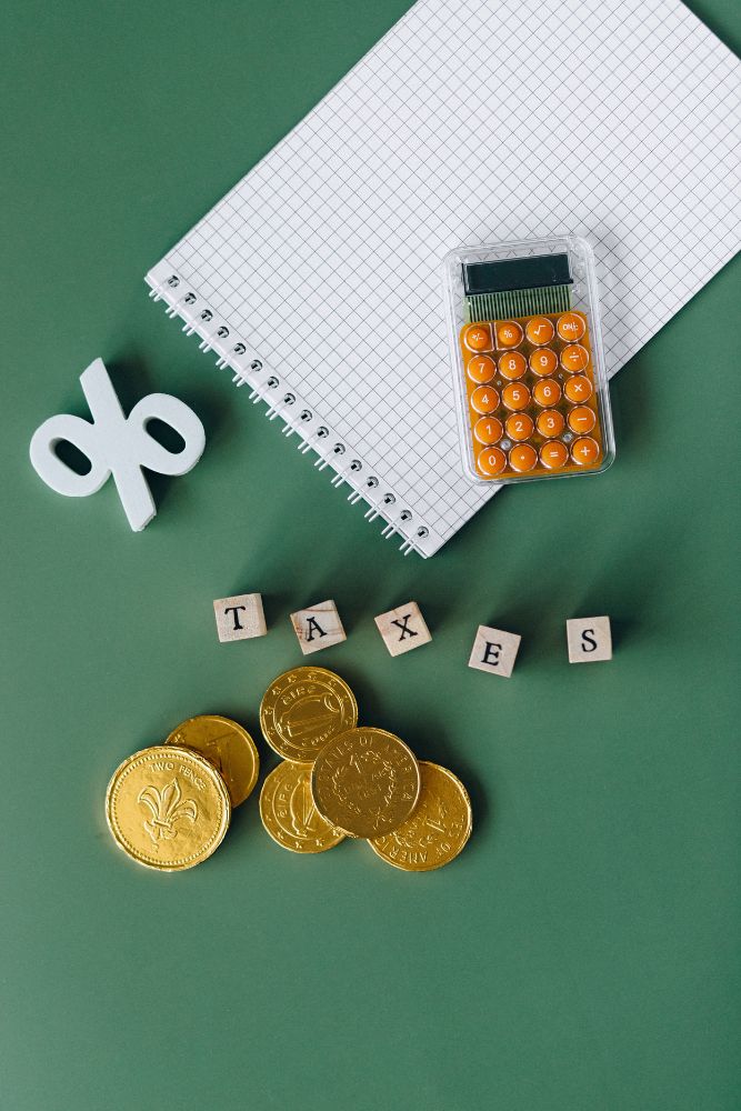 Tax consultants